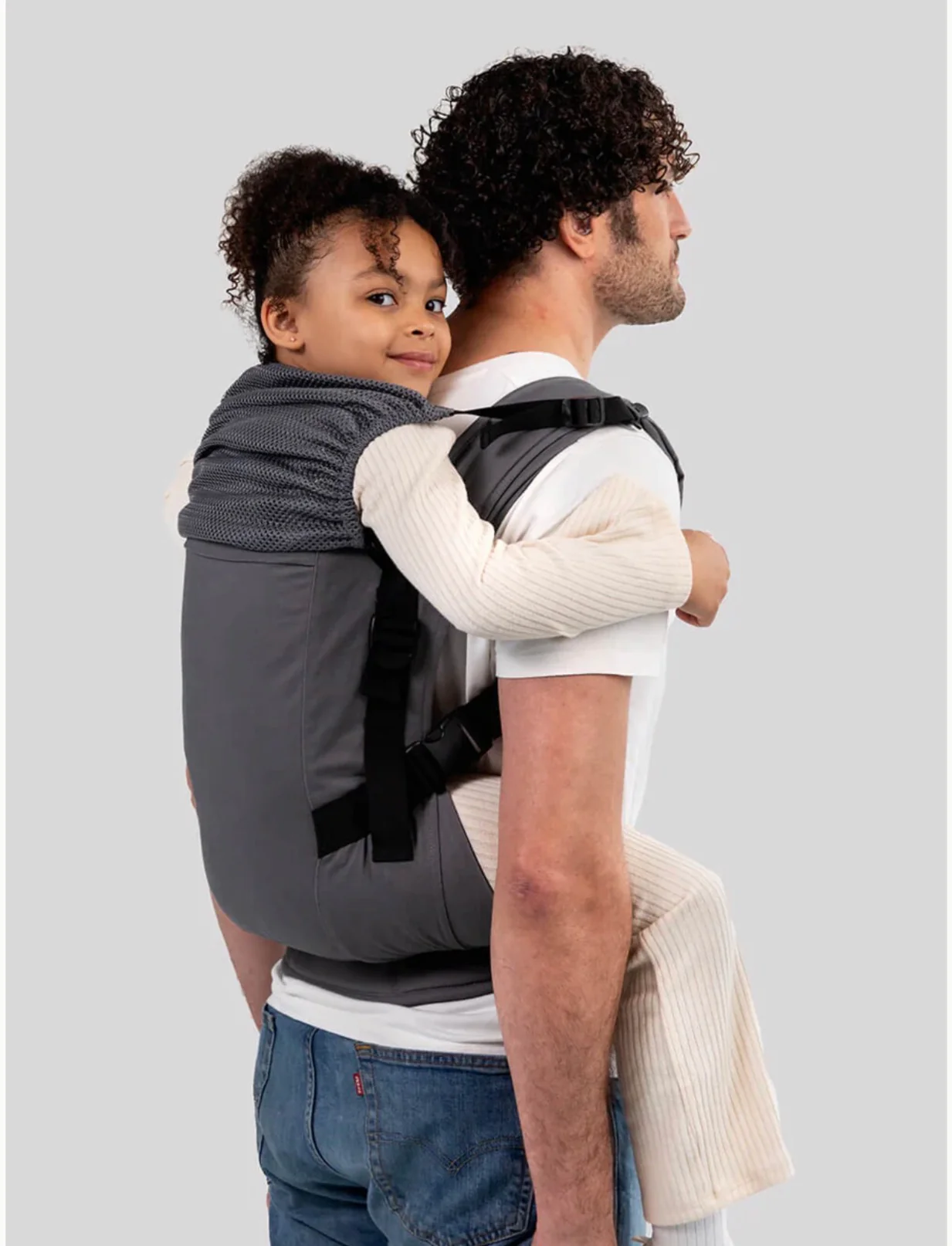 Izmi Adventure Toddler Carrier - Image 5