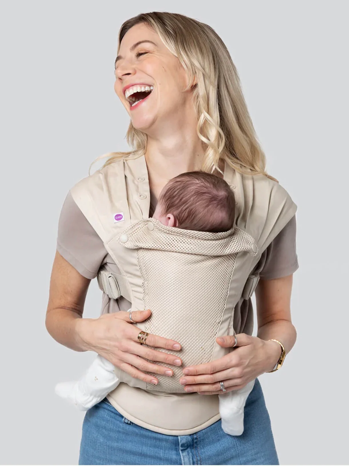 Izmi Breeze Baby Carrier - Image 4