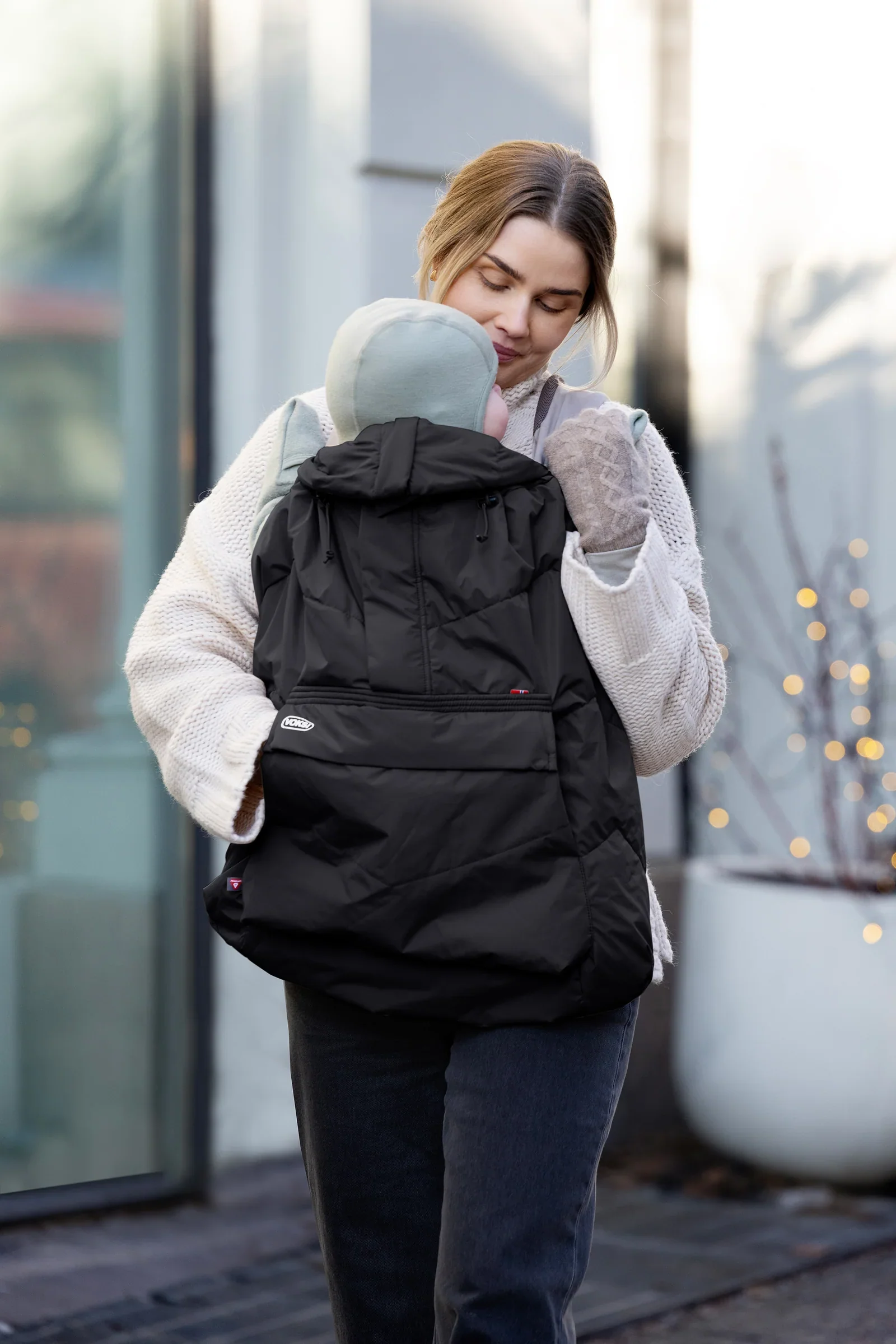 Voski Babywearing Weather Cover - Image 8